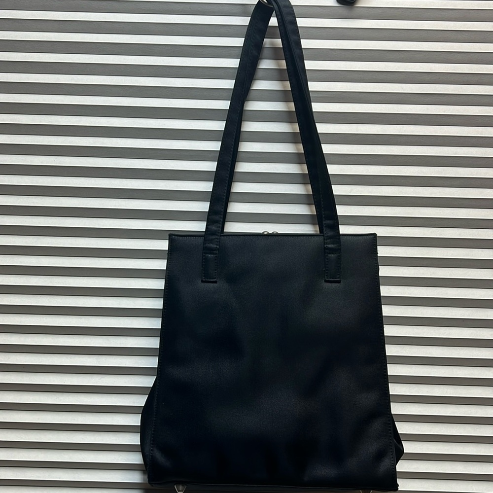 Jeanne Lottie Shoulder Bag